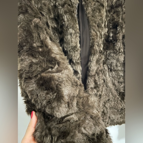 H&M jacket - Picture 2 of 5